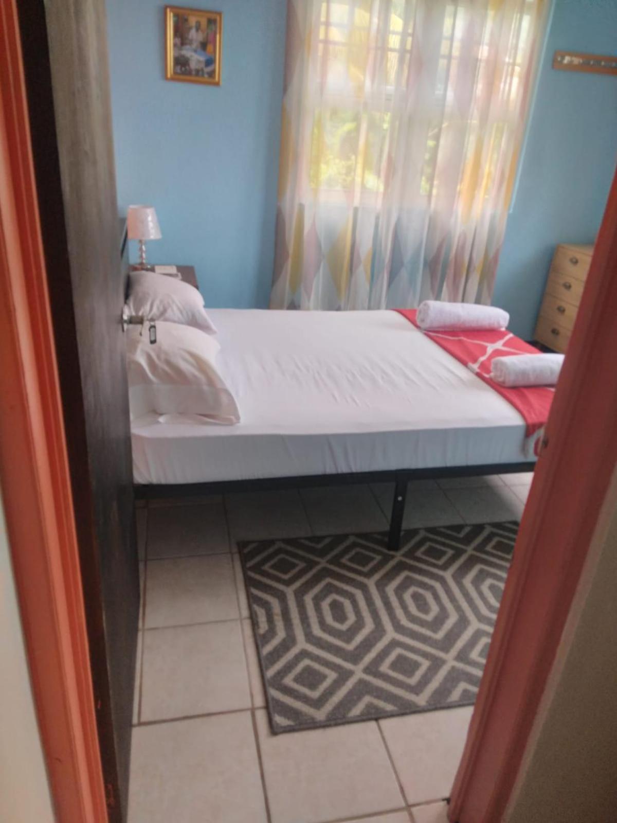 Danglez Bed & Breakfast Bataka Ngoại thất bức ảnh